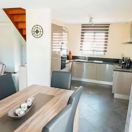 Ideale Pour 6 Vacanciers En Perigord Noir * Castelnaud La Chapelle