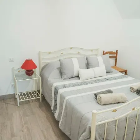Ideale Pour 6 Vacanciers En Perigord Noir Holiday home