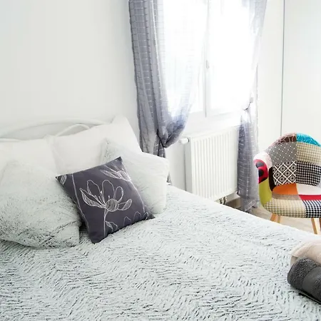 Ideale Pour 6 Vacanciers En Perigord Noir Holiday home *